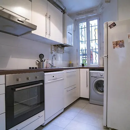 Splendid Design And Bright Apt In Apartamento