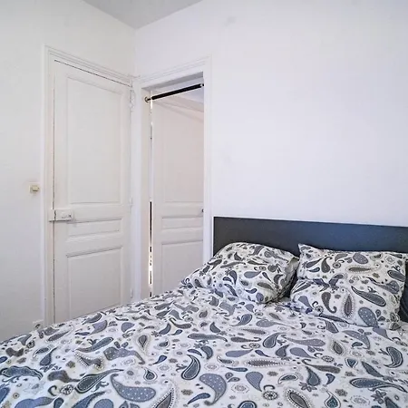 Splendid Design And Bright Apt In *